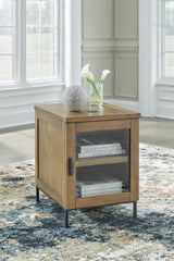Torlanta Chairside End Table - T686-7