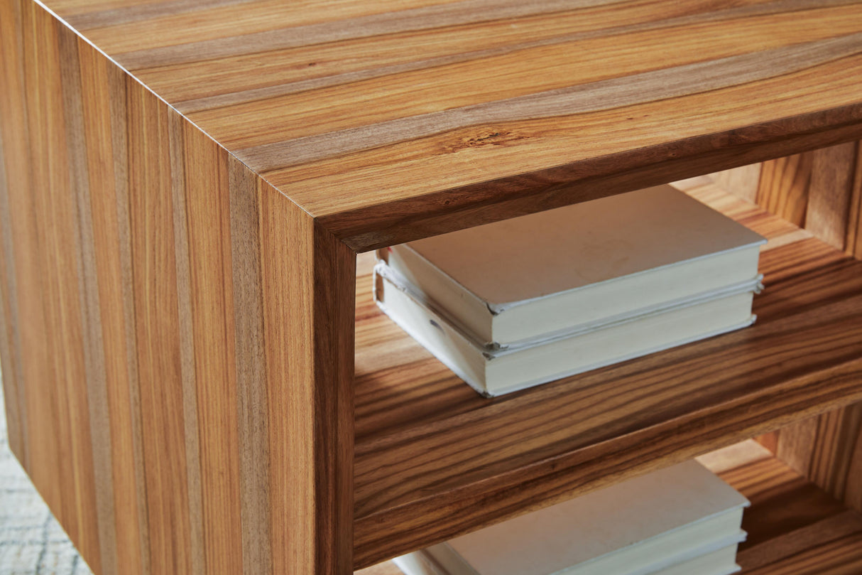 Dressonni End Table - T690-2