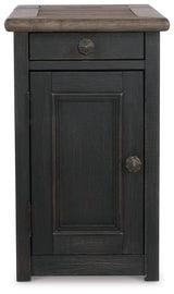 Tyler Creek Chairside End Table with USB Ports & Outlets - T736-7