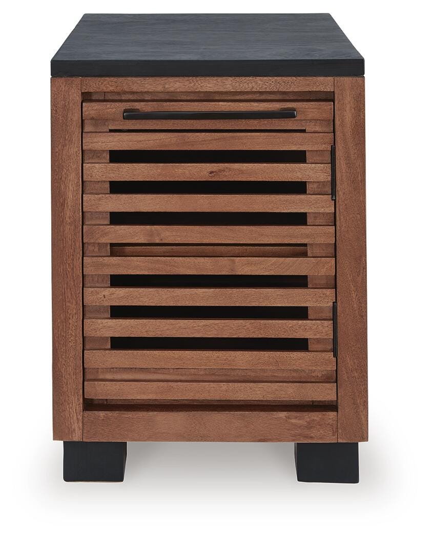 Kallari Chairside End Table - T737-7