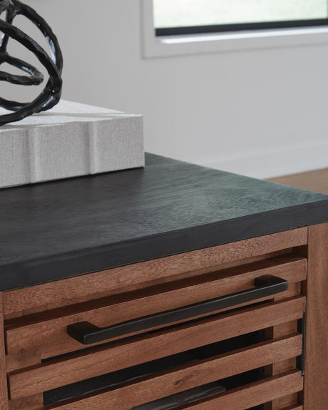 Kallari Chairside End Table - T737-7