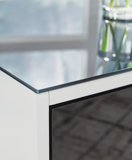 Gardoni End Table - T756-3