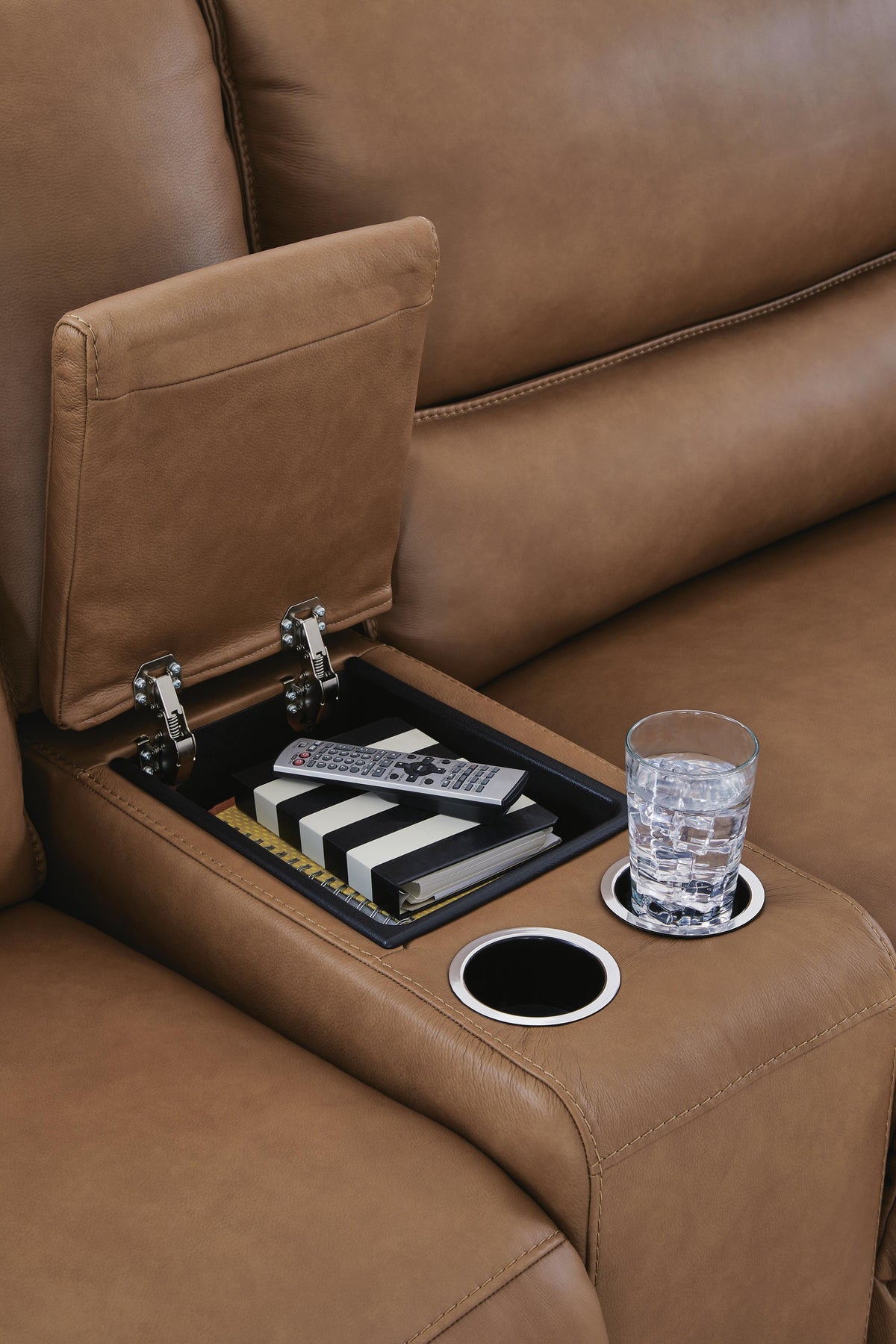 DeepWakes 6-Piece Power Reclining Sectional with Chaise - PCU62606S19