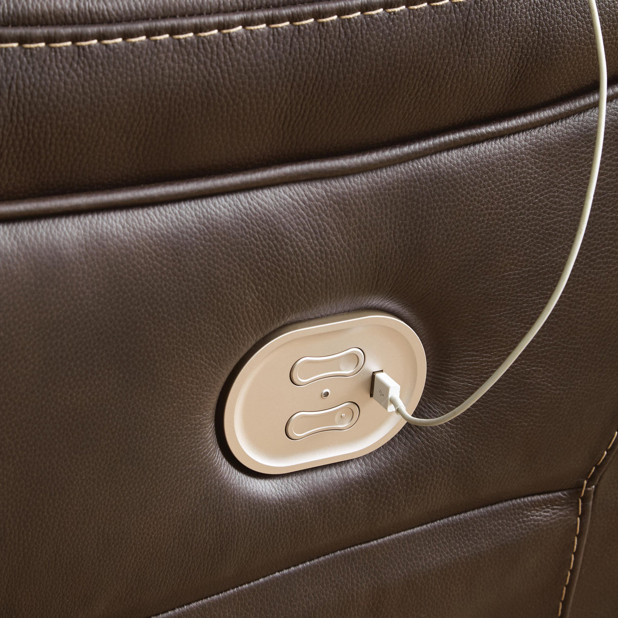 Dunleith Power Recliner - U7160482