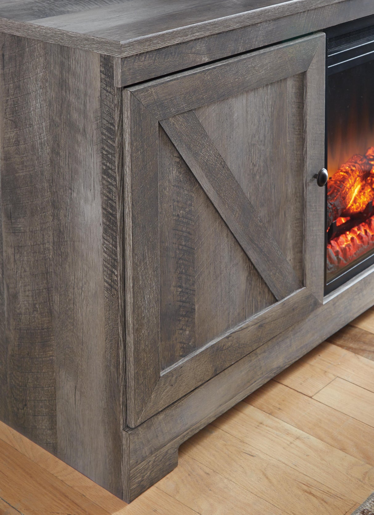 Wynnlow 4-Piece Entertainment Center with Electric Fireplace - W440W5