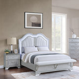 3 Piece Bedroom Set With Elegant Bed, 2 Nightstands