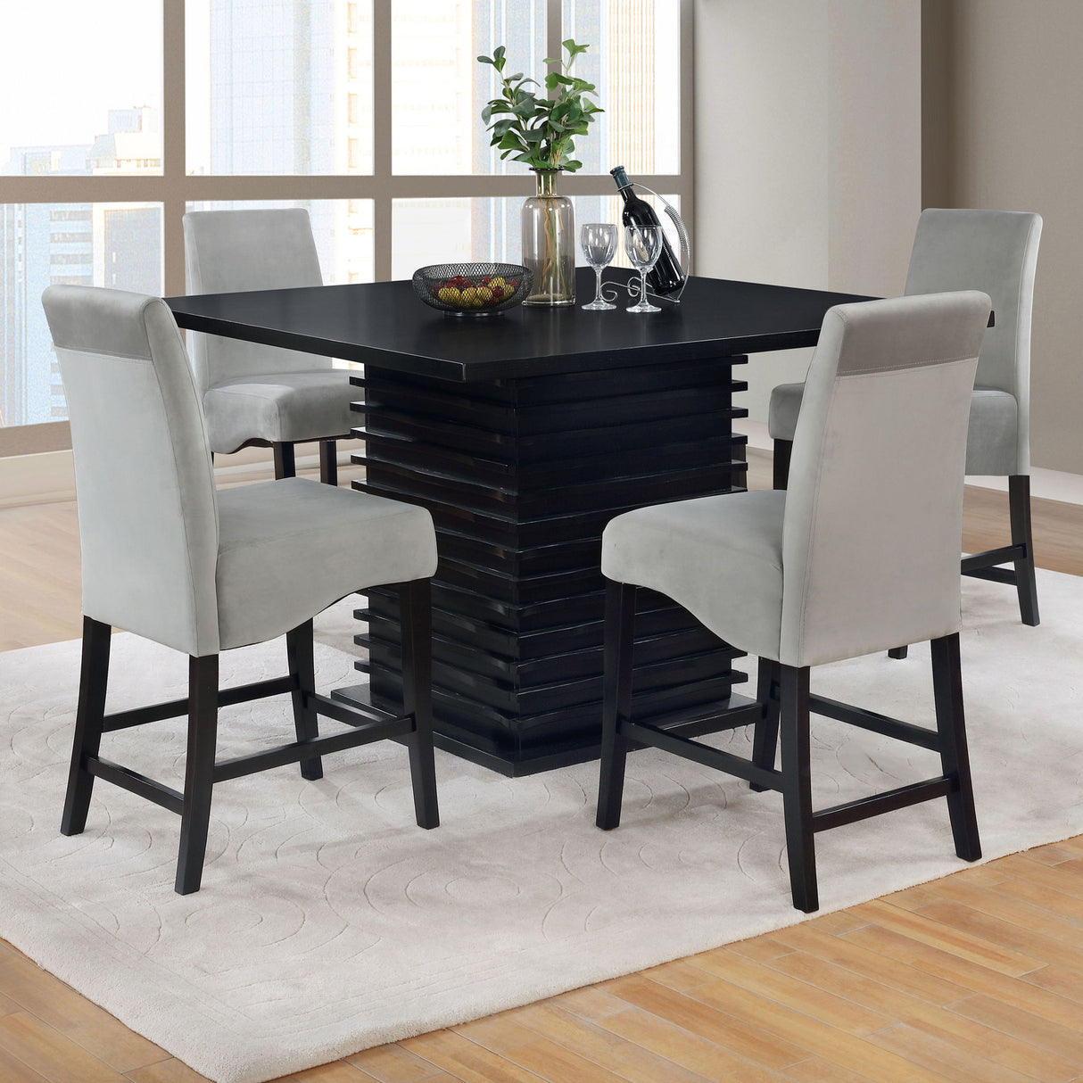 Shandra - 5 Piece Set With Counter Height Table And Stools - Black
