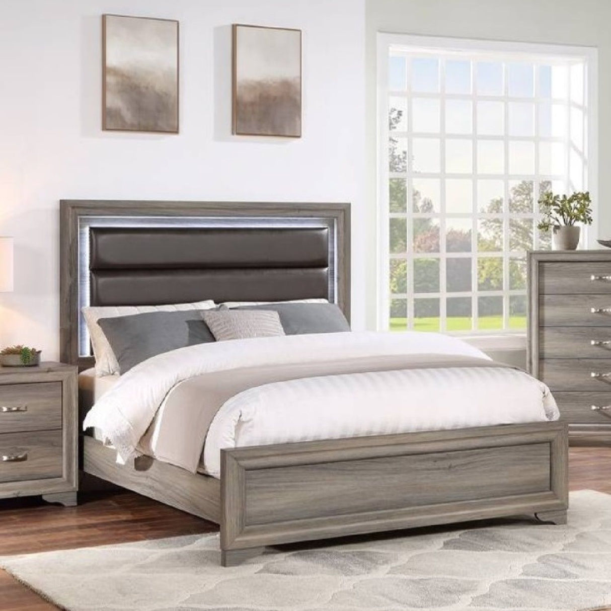 Bed With Horizontal Tufting Headboard