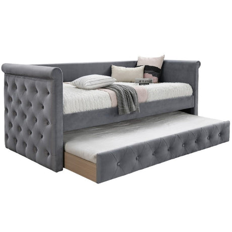 Contemporary Button Tufted Daybed With Slat Trundle